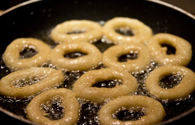 Hrana pržena u dubokom ulju sadrži najopasnije masti